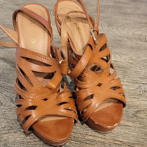 Slightly Worn GUESS Heels